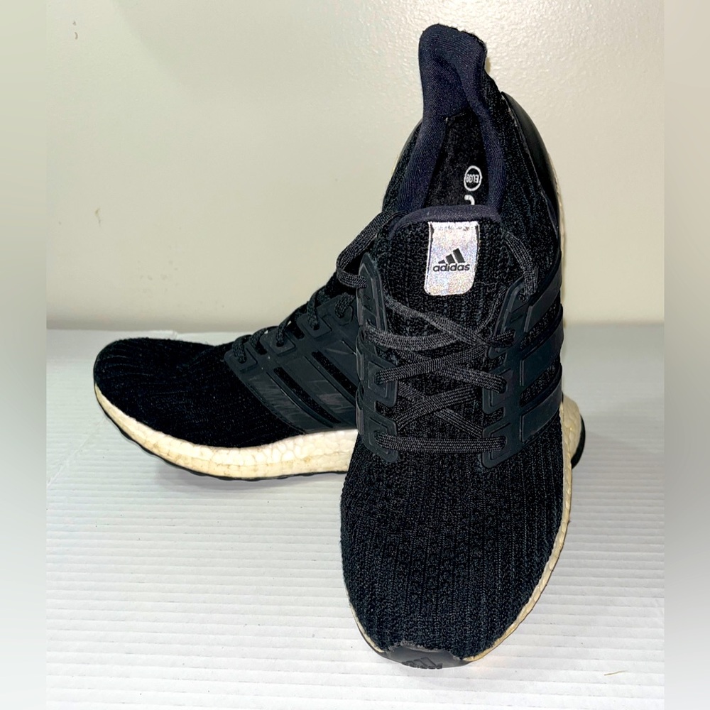 Adidas UltraBoost 4.0 Sneakers Black Off White Shoes Running Comfort Sportswear
